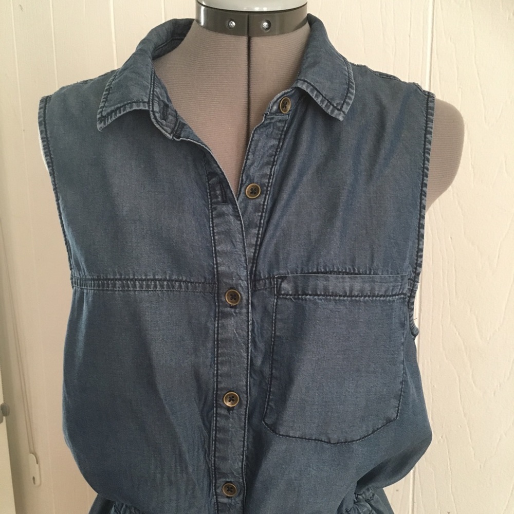 F21 100% Lyocell sleeveless romper size S - Picture 3 of 14